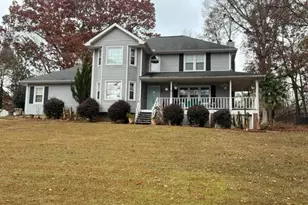 5635 Stewarts Woods Dr, Douglasville, GA 30135 - Photo 3