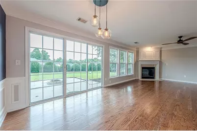 300 Balaban Circle, Woodstock, GA 30188 - Photo 7