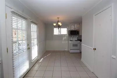 9240 Nova Drive, Gainesville, GA 30506 - Photo 5