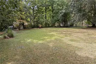 589 Creek View Dr, Lawrenceville, GA 30044 - Photo 15