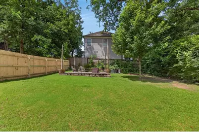 2204 Forrest Place NW, Atlanta, GA 30318 - Photo 5