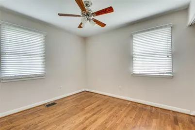 1424 Hosea L Williams Drive NE, Atlanta, GA 30317 - Photo 23