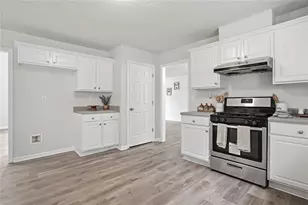 5740 Grove Pl Crossing, Lilburn, GA 30047 - Photo 23
