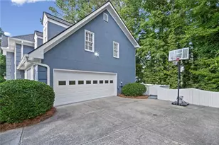 10985 Wilshire Chase Dr, Johns Creek, GA 30097 - Photo 41