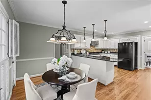 10985 Wilshire Chase Dr, Johns Creek, GA 30097 - Photo 17