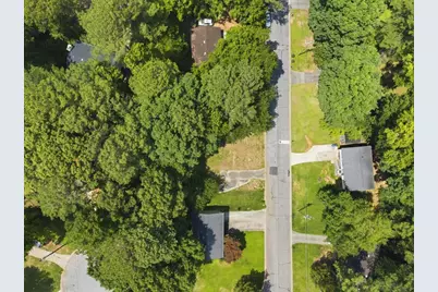 1796 Hunting Creek Lane SE, Conyers, GA 30013 - Photo 3