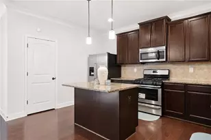 3105 Duke Dr, Fairburn, GA 30213 - Photo 5
