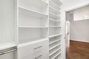 560 Dutch Valley Rd NE, Atlanta, GA 30324 - Photo 21