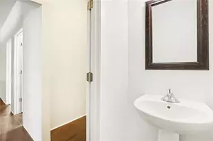 560 Dutch Valley Rd NE, Atlanta, GA 30324 - Photo 27