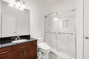 560 Dutch Valley Rd NE, Atlanta, GA 30324 - Photo 23