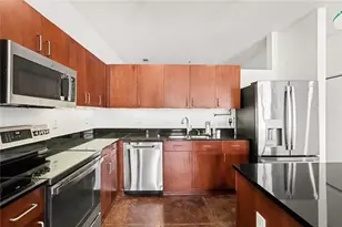560 Dutch Valley Rd NE, Atlanta, GA 30324 - Photo 11