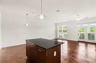 560 Dutch Valley Rd NE, Atlanta, GA 30324 - Photo 9