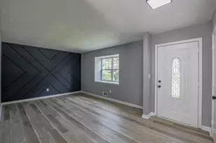 9301 Settlers Grove Rd NE, Covington, GA 30014 - Photo 5