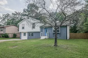 9301 Settlers Grove Rd NE, Covington, GA 30014 - Photo 3