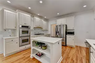 5955 Ettington Dr, Suwanee, GA 30024 - Photo 13