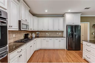 2453 Democracy Drive, Buford, GA 30519 - Photo 17