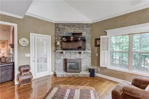 2453 Democracy Dr, Buford, GA 30519 - Photo 19