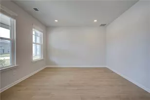 608 Button Grove, Hampton, GA 30228 - Photo 5