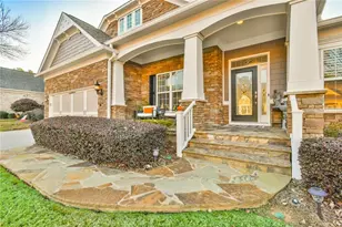 6417 Hickory Springs Cir, Hoschton, GA 30548 - Photo 9