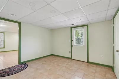 5200 Laurel Bridge Drive SE, Smyrna, GA 30082 - Photo 3