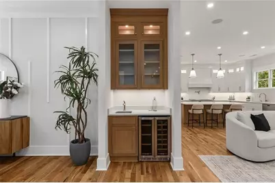 342 Valley Green Drive NE, Atlanta, GA 30342 - Photo 11