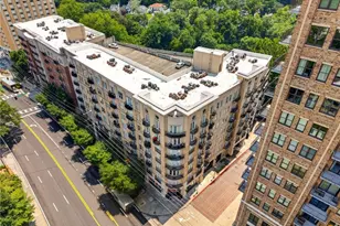 2277 Peachtree Rd NE, Atlanta, GA 30309 - Photo 27