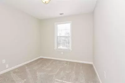 1305 Glenover Way, Marietta, GA 30062 - Photo 9