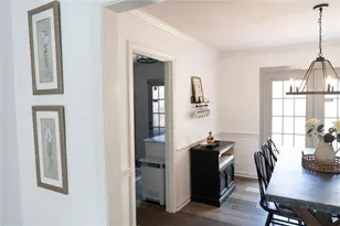13 Stratford Hall Pl NE, Atlanta, GA 30342 - Photo 15