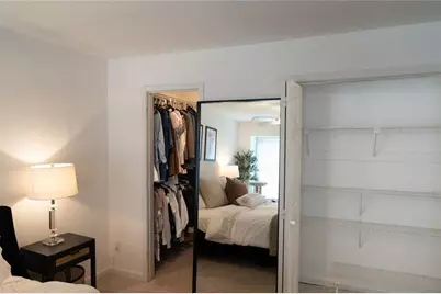 13 Stratford Hall Place NE #13, Atlanta, GA 30342 - Photo 33