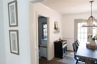 13 Stratford Hall Place NE #13, Atlanta, GA 30342 - Photo 15