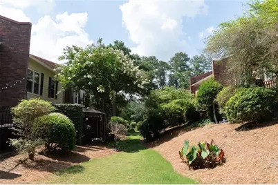 13 Stratford Hall Place NE #13, Atlanta, GA 30342 - Photo 53