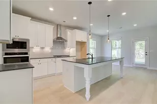 258 Linford Dr, Locust Grove, GA 30248 - Photo 7
