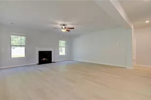 258 Linford Dr, Locust Grove, GA 30248 - Photo 13