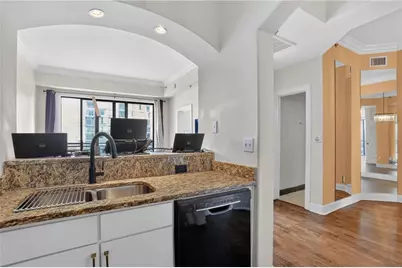 3445 Stratford Road NE #1405, Atlanta, GA 30326 - Photo 5