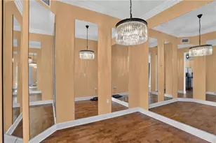 3445 Stratford Rd NE, Atlanta, GA 30326 - Photo 3