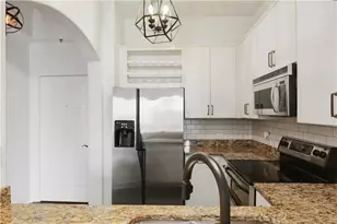 3445 Stratford Rd NE, Atlanta, GA 30326 - Photo 5