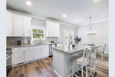 406 Sunset Drive, Statham, GA 30666 - Photo 9