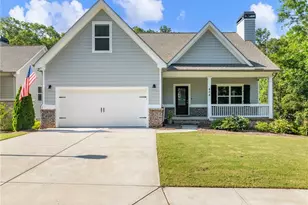 406 Sunset Dr, Statham, GA 30666 - Photo 1
