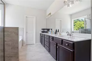 567 Brighton Park Cir, Hoschton, GA 30548 - Photo 29