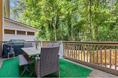 2810 Darby Street NE, Atlanta, GA 30319 - Photo 19