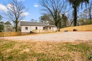 2710 Hedgewood Dr NW, Atlanta, GA 30311 - Photo 33