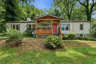 2710 Hedgewood Dr NW, Atlanta, GA 30311 - Photo 1
