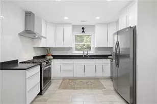 2150 Azalea Cir, Decatur, GA 30033 - Photo 11