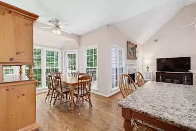 5381 Glenbrooke Trail, Dunwoody, GA 30338 - Photo 11
