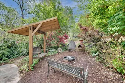 2774 Overlook Drive, Atlanta, GA 30345 - Photo 31