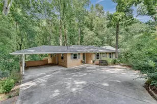2774 Overlook Dr, Atlanta, GA 30345 - Photo 19
