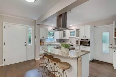 2774 Overlook Drive, Atlanta, GA 30345 - Photo 5