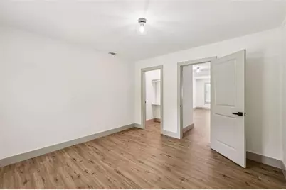 2242 Jernigan Drive, Atlanta, GA 30315 - Photo 15