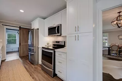 240 E Valley Drive, Marietta, GA 30068 - Photo 25