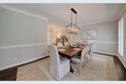 240 E Valley Drive, Marietta, GA 30068 - Photo 7